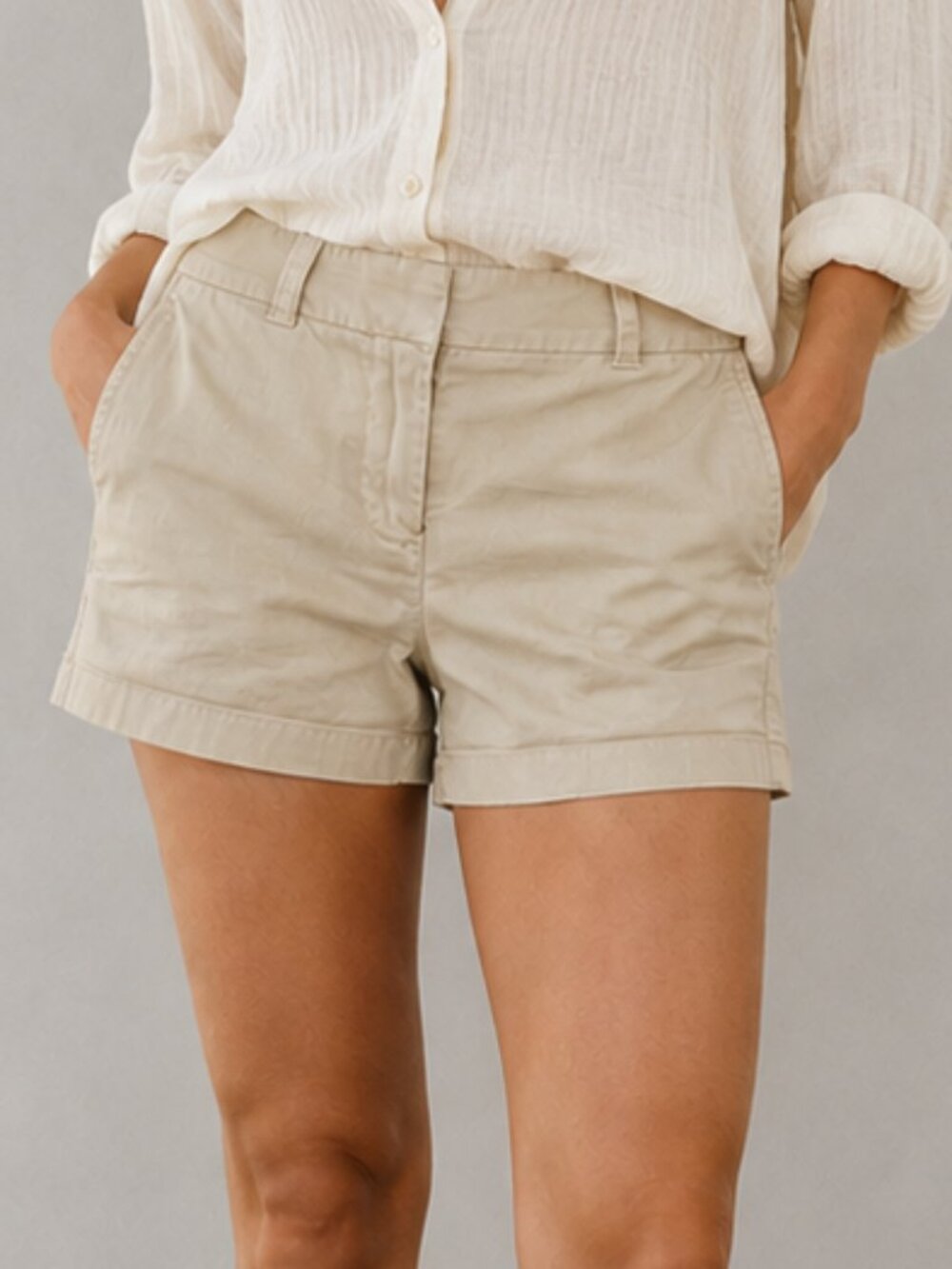 J CREW Chino Shorts Sand Khaki Tan 3" Inseam Stretch Flat Front Size XS